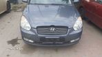 Bara spate Hyundai Accent 3 - 4