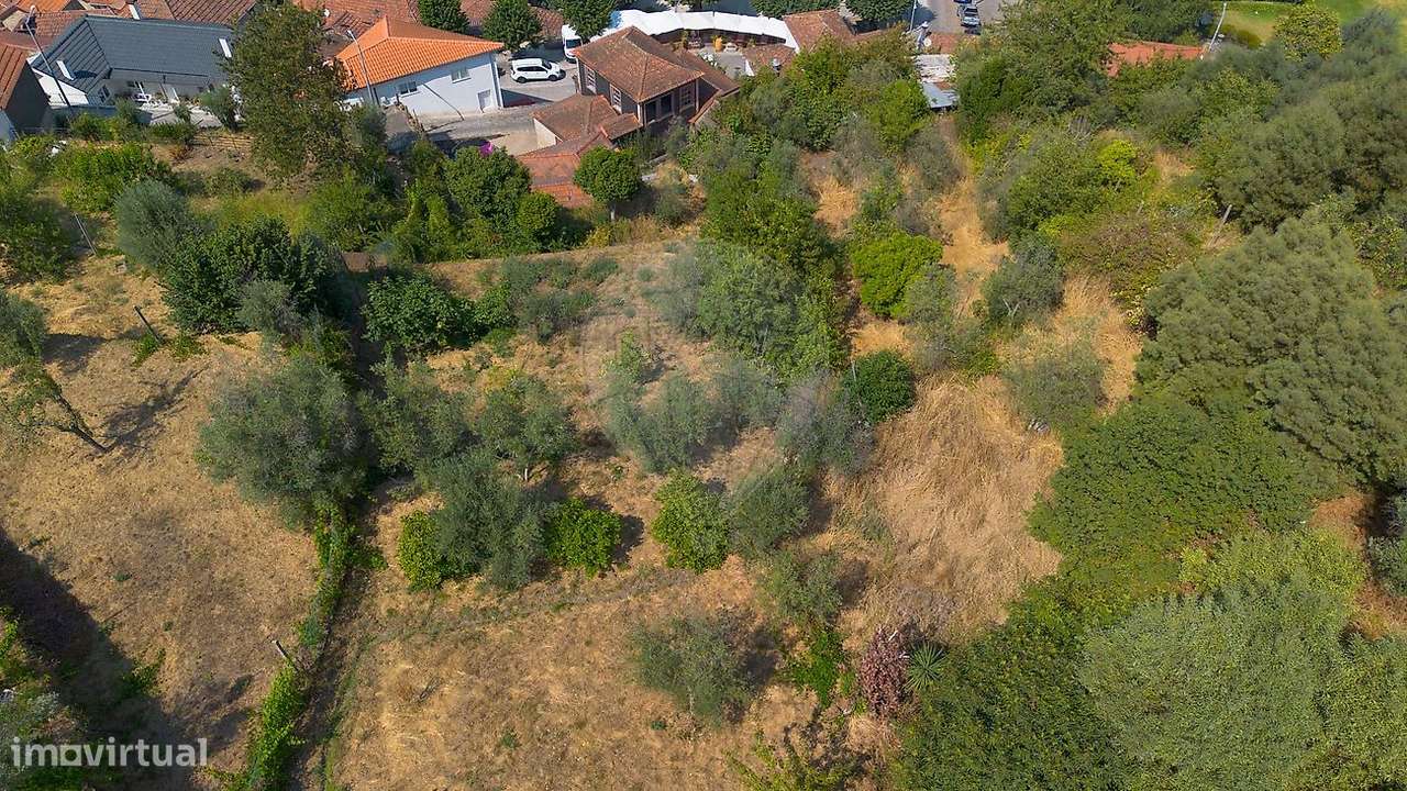 Moradia T4 para venda-26