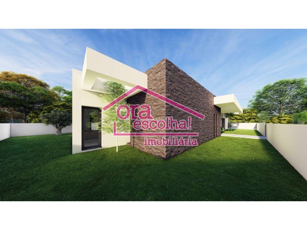 Moradia Nova Isolada Terrea T4 Com Piscina Nos Redondos Fernao Fe