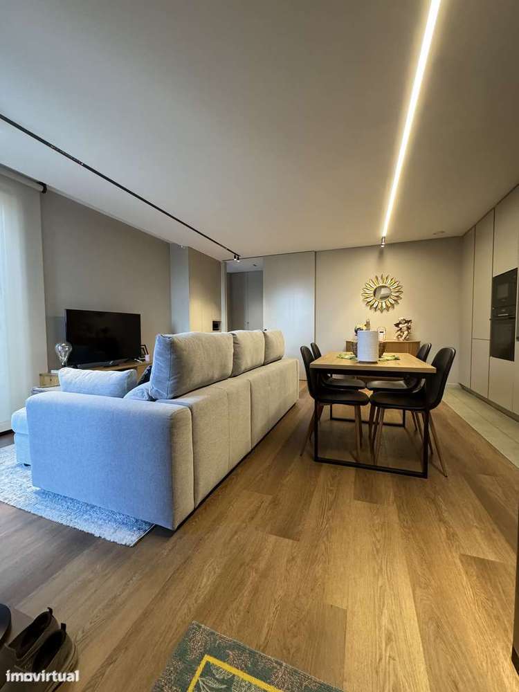 T1 Moderno com Varanda e Garagem em Leiria - Grande imagem: 3/17