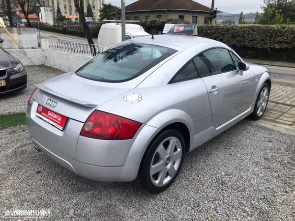 Audi TT Coupé 1.8 T - 4