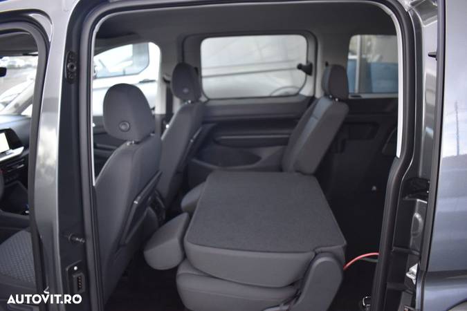 Ford Tourneo Connect - 14