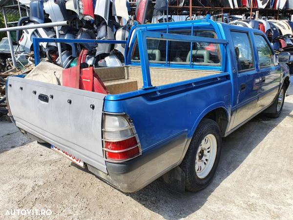 Dezmembrez Isuzu D Max 2002 2.5tdi - 2