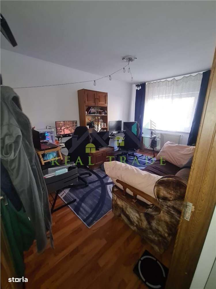 Apartament 2 camere decomandat intrare Racadau- Carpatilor-3