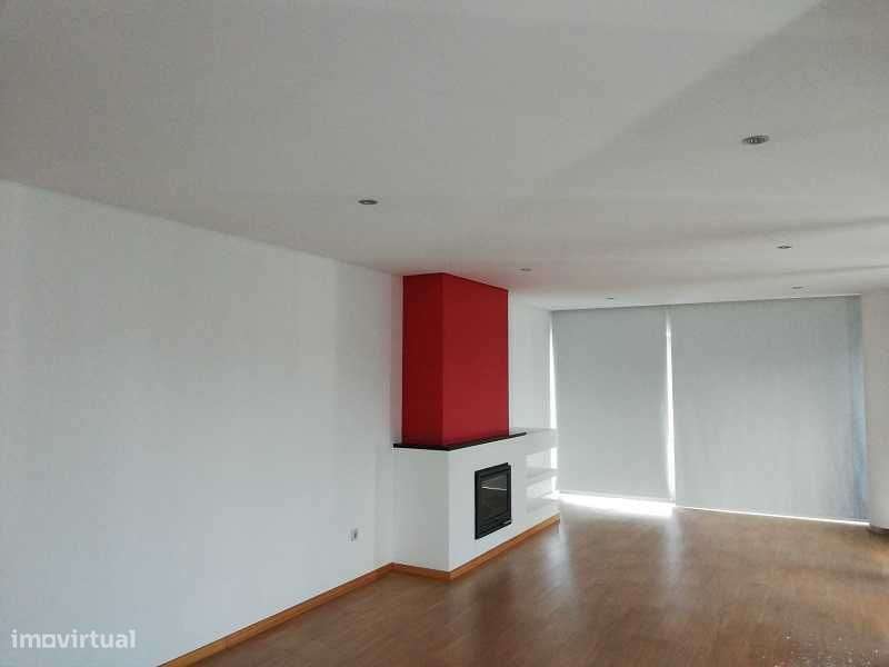 [COIMBRA] T4 a 3min do fórum Coimbra - Grande imagem: 4/11