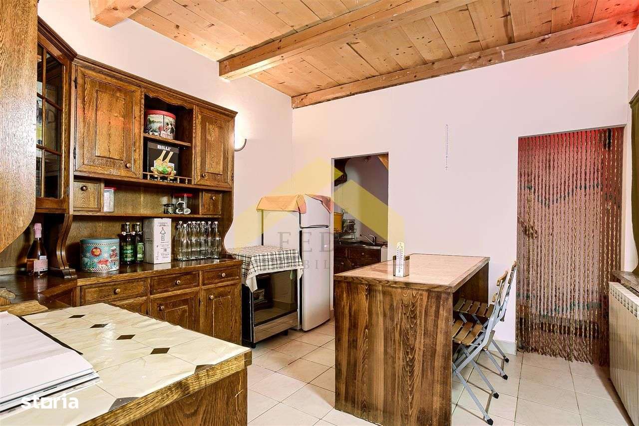 Casa de vinzare zona Gradiste-16