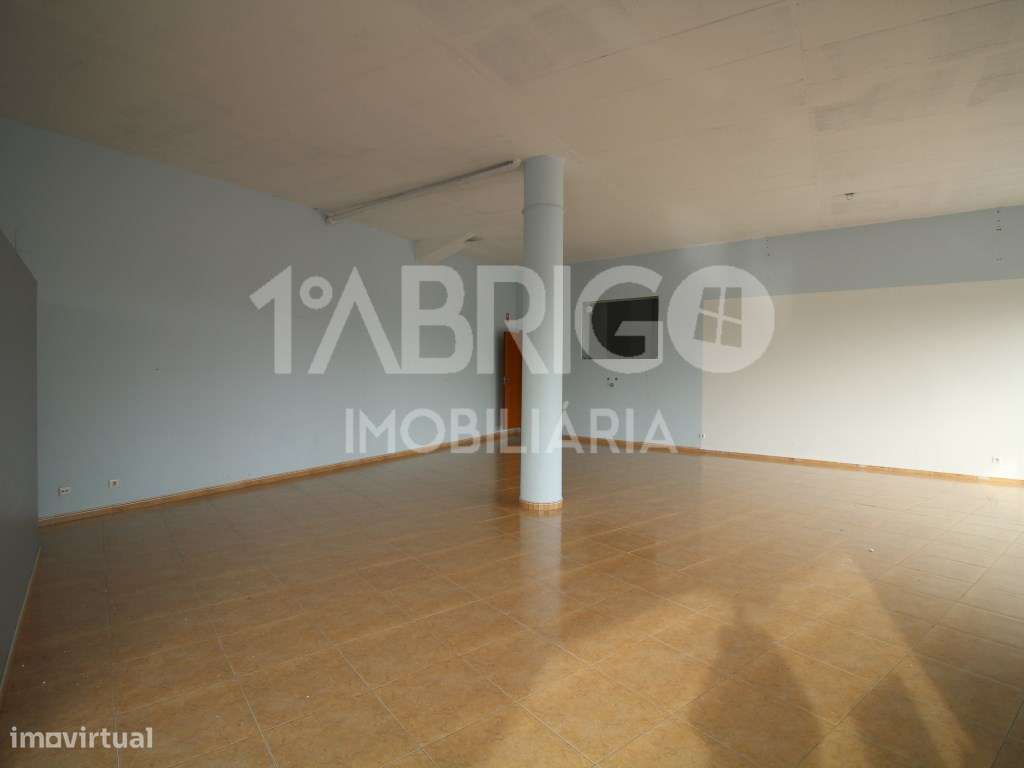 Loja com grande potencial, Marinha Grande - Grande imagem: 5/13