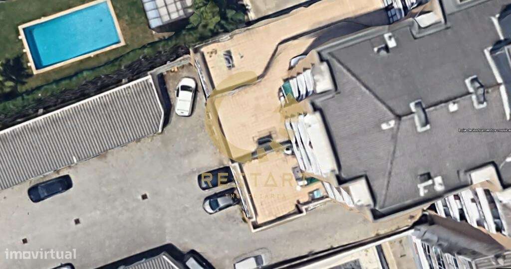 Apartamento T2 com Terraço-24