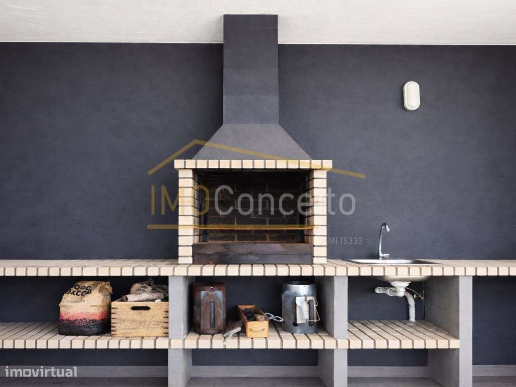 Apartamento T2 como Novo | TERRAÇO COM CHURRASQUEIRA - GARAGEM | Ex...-19