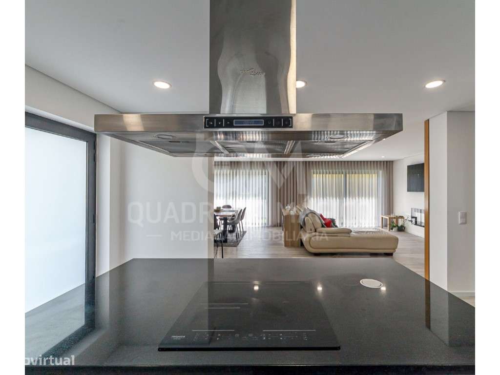 Maravilhosa moradia T3+1, térrea e de linhas modernas a 2 minutos d...-11