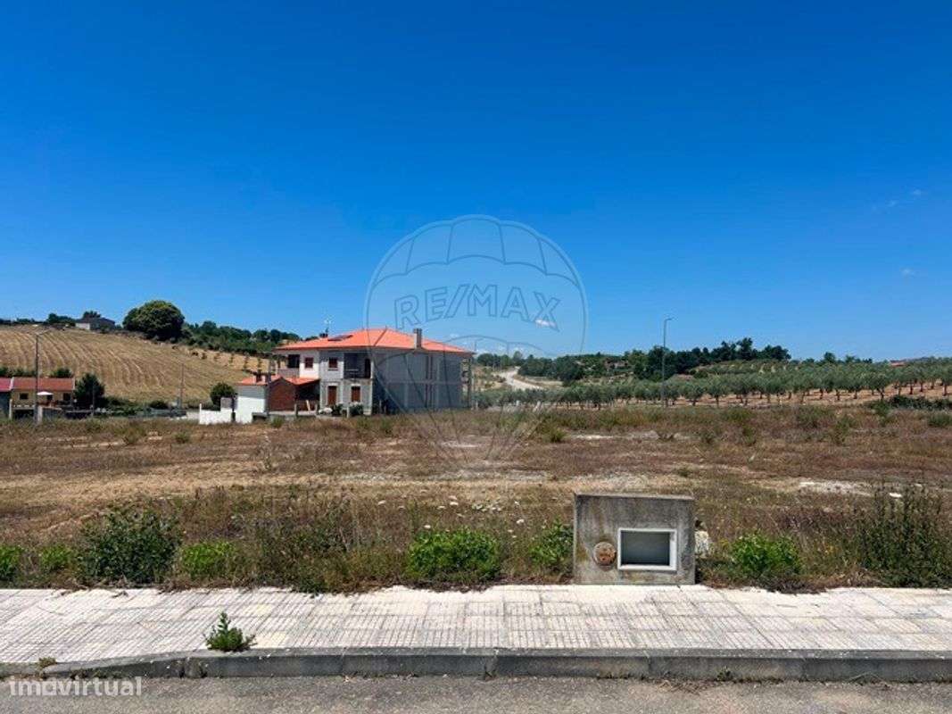 Terreno  para venda - Grande imagem: 2/5