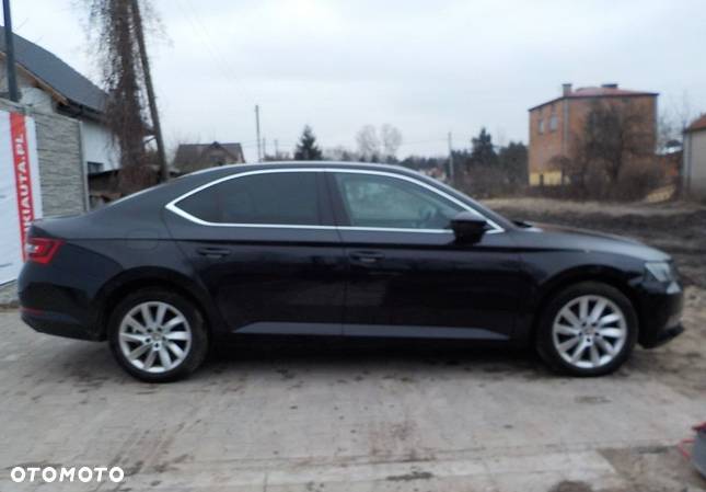 Skoda Superb - 18