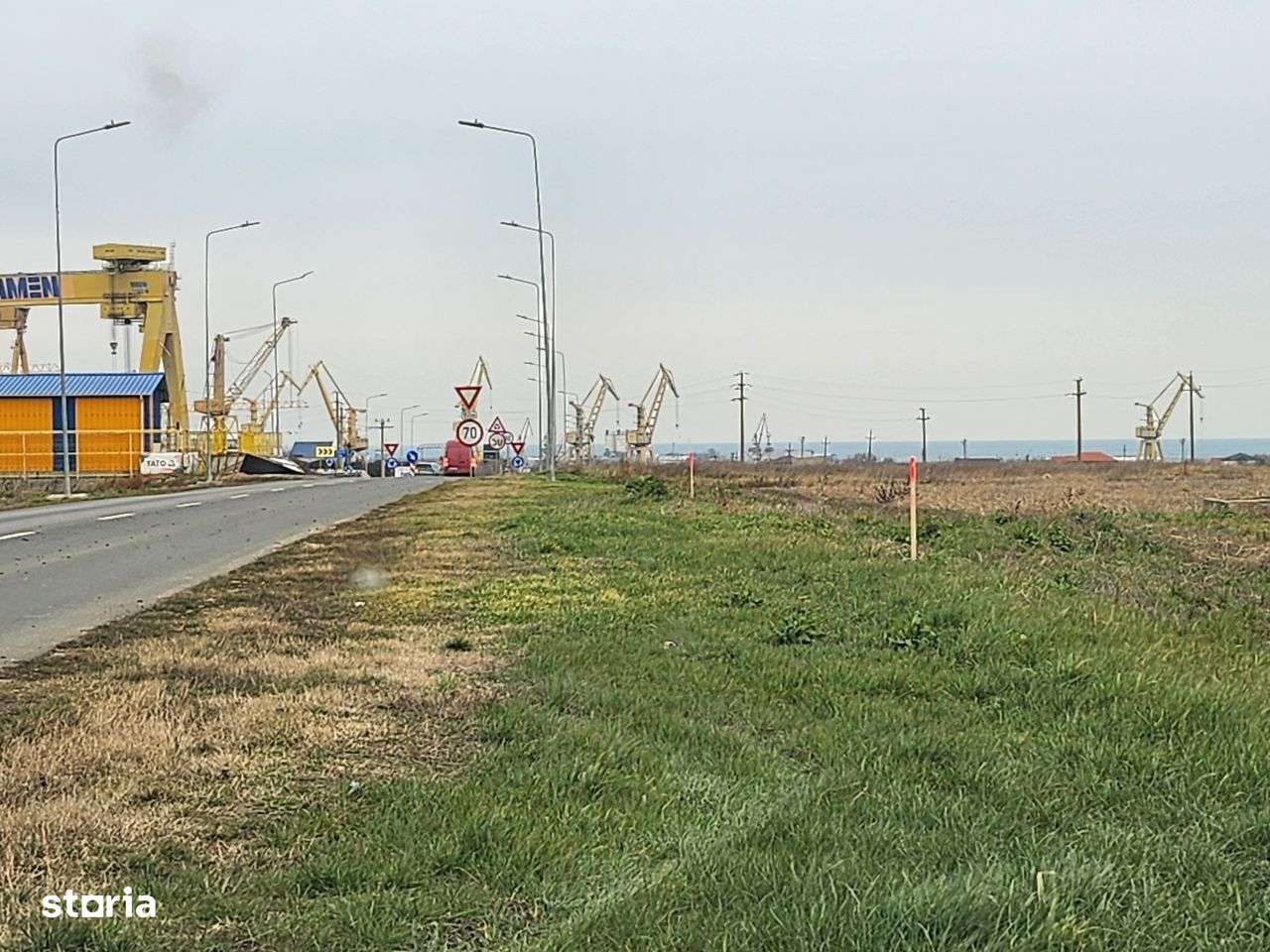 Vand teren extravilan Limanu cu deschidere de 38 de metri la DJ 391B - Imagine principală: 5/6