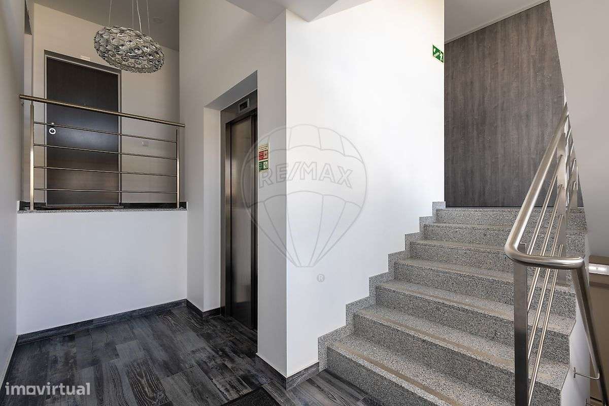 Apartamento T2 para arrendamento - Grande imagem: 3/25