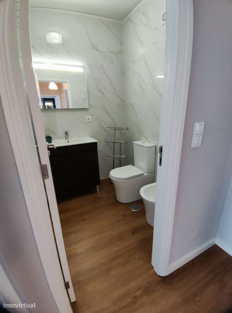 Quarto  suite em apartamento T3 - Grande imagem: 5/16