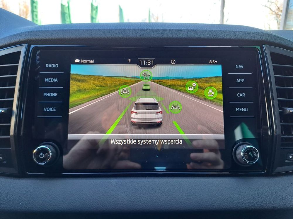 SKODA KAROQ 1.5 TSI 150KM DSG SPORTLINE, dostępny od ręki