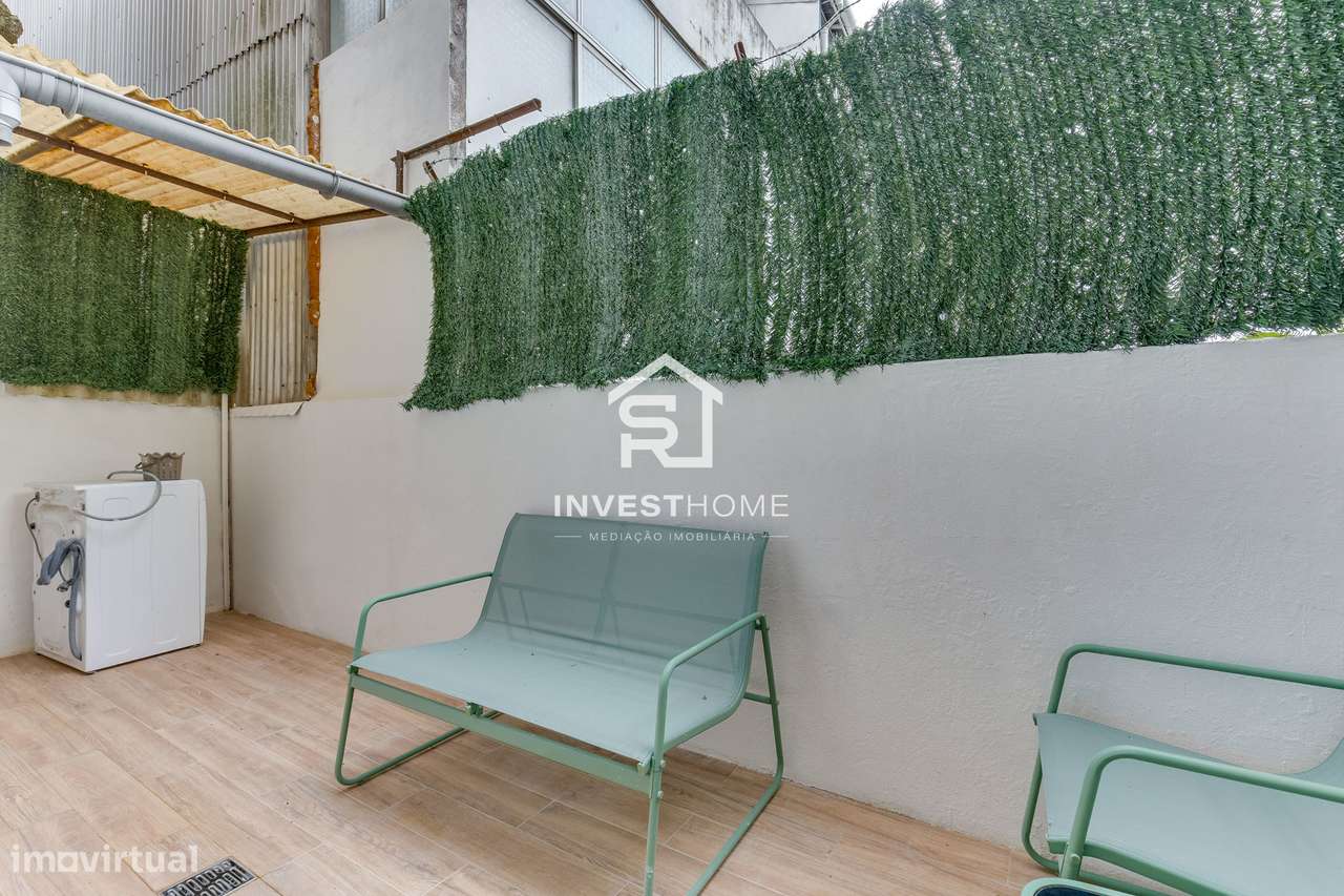 Prédio | 4 Apartamentos T2 | Licença AL ativa | Porto-49