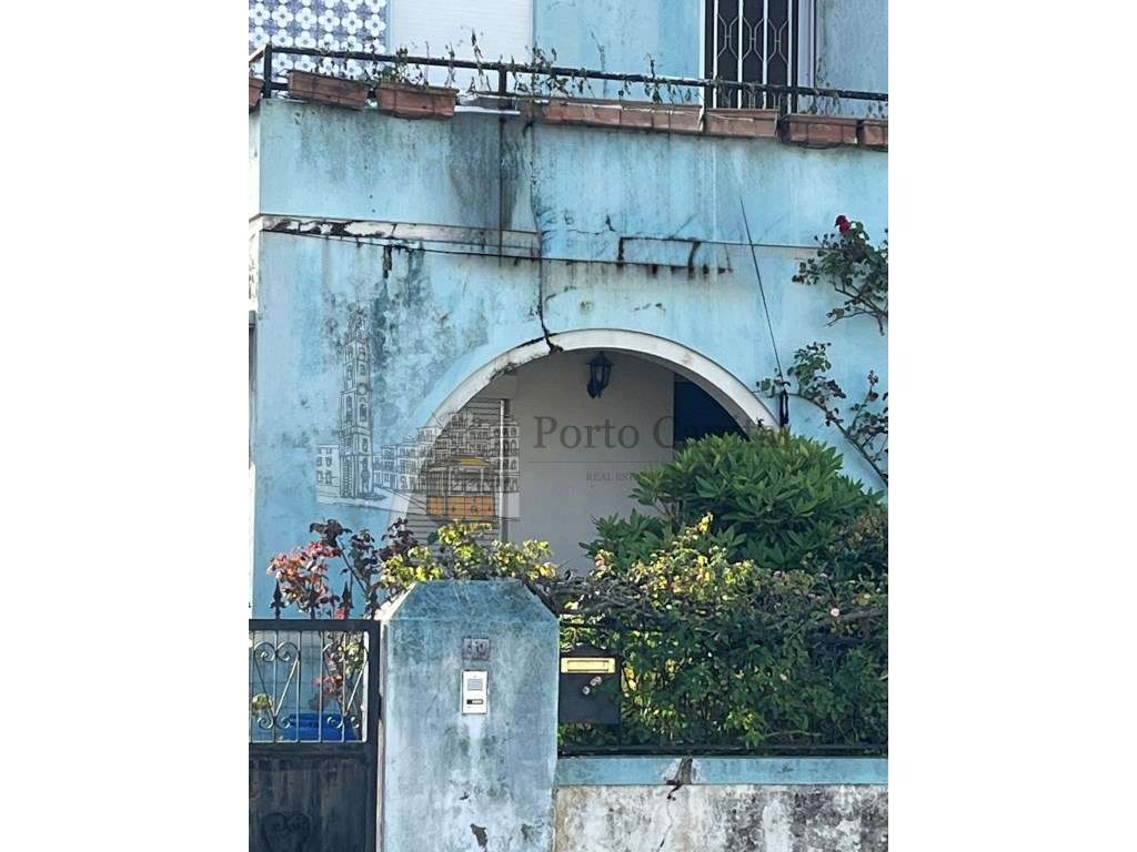 Oportunidade Exclusiva , Terreno com Moradia T6 para Reabilitar em ... - Grande imagem: 5/30