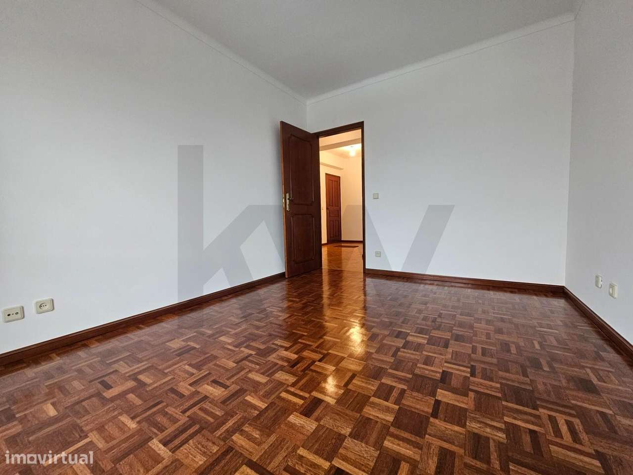 Apartamento T2 | Centro Mealhada | Elevador | Varandas - Grande imagem: 5/17