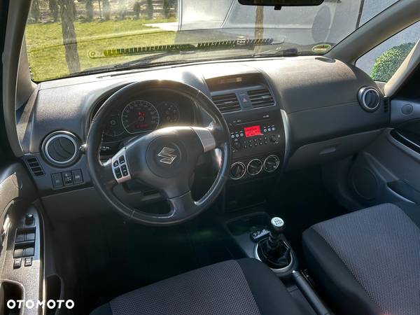 Suzuki SX4 1.9 DDiS DPF 4x2 Comfort - 12