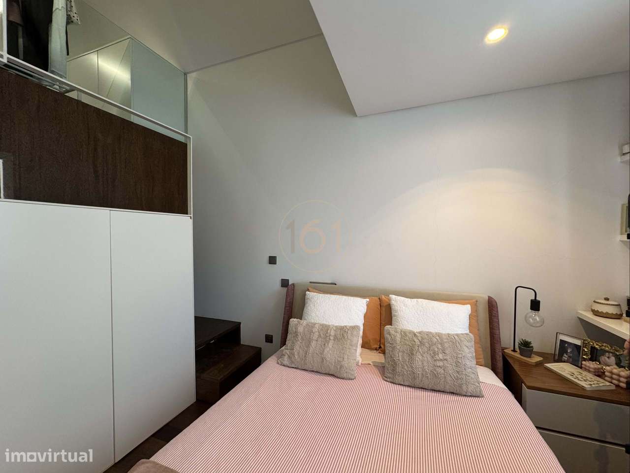 Moradia T3 para venda com logradouro em Lordelo do Ouro-19