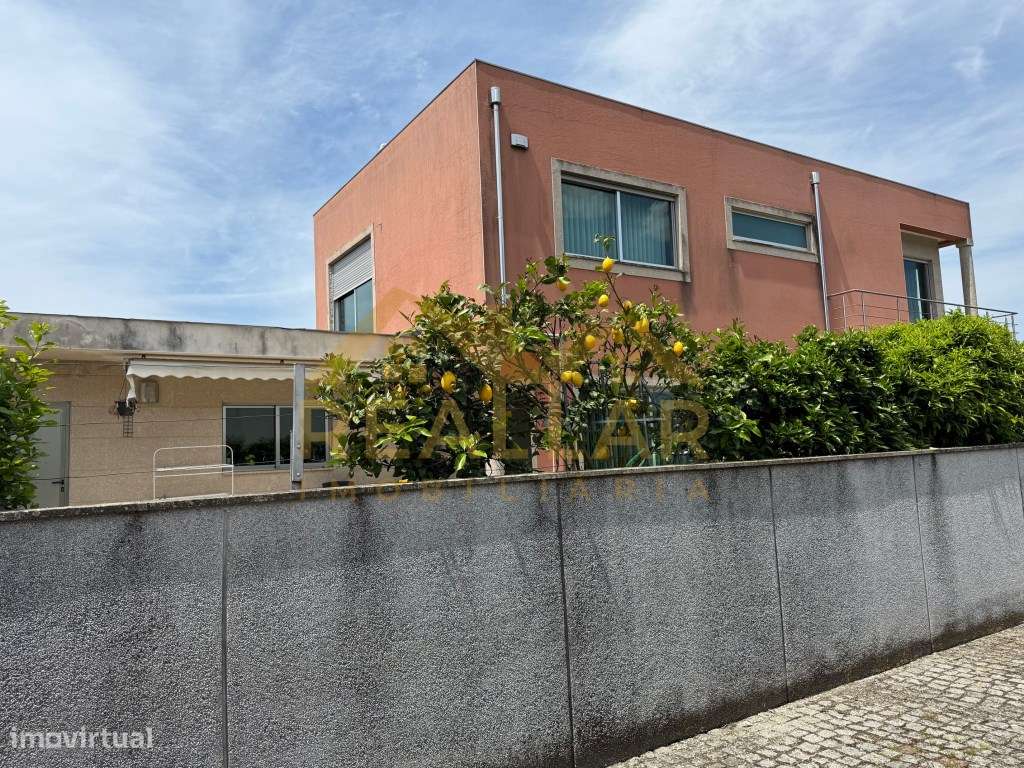 Moradia T4 em Balazar - Urbanização da Algot - Grande imagem: 5/25