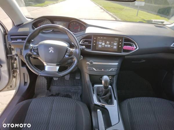 Peugeot 308 1.6 HDi Active - 8