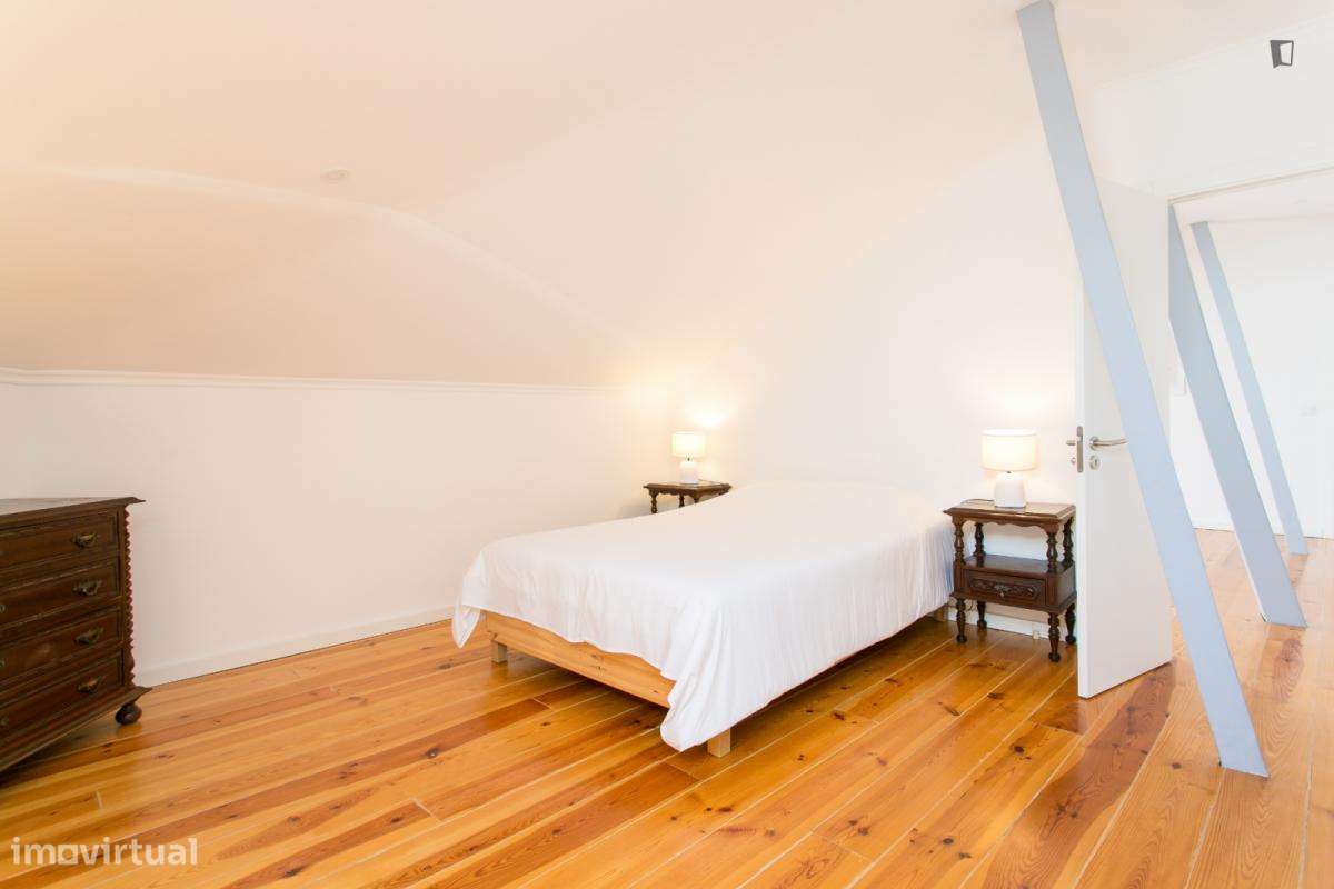 Apartamento com 8 quartos - localizado em Anjos Lisbon - Grande imagem: 2/53