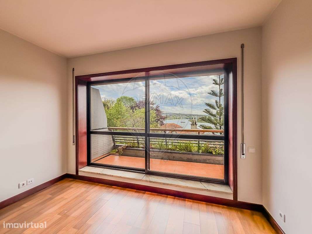 Apartamento T4 para venda - Grande imagem: 4/38