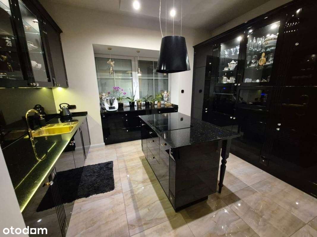 Nowoczesna rezydencja z własnym lasem -Lisiec Mały-14