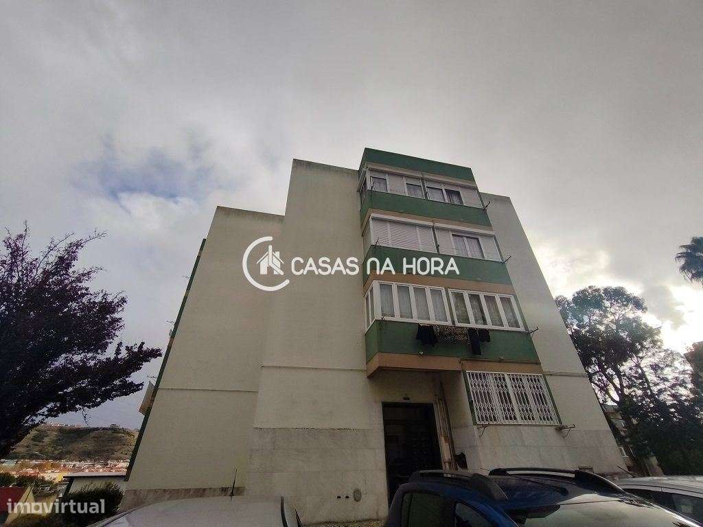 Apartamento T2  A 5 minutos do Metro Odivelas - Odivelas-28
