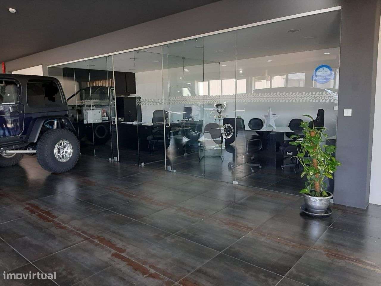 Vende Stand com escritório e armazém Termas São Vicente Penafiel - Grande imagem: 5/17