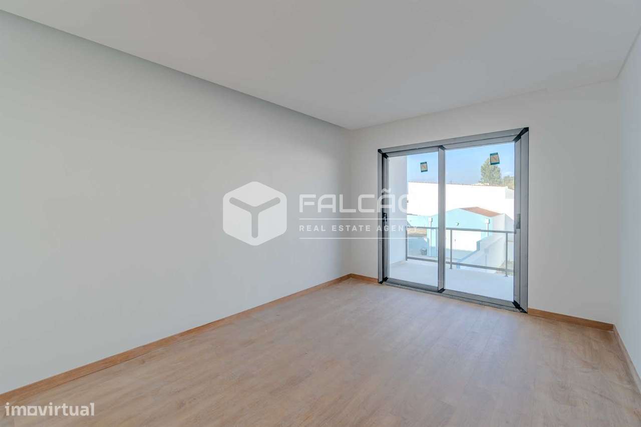 Moradia T4 Venda em Santarém (Marvila), Santa Iria da Ribeira de Santa-25