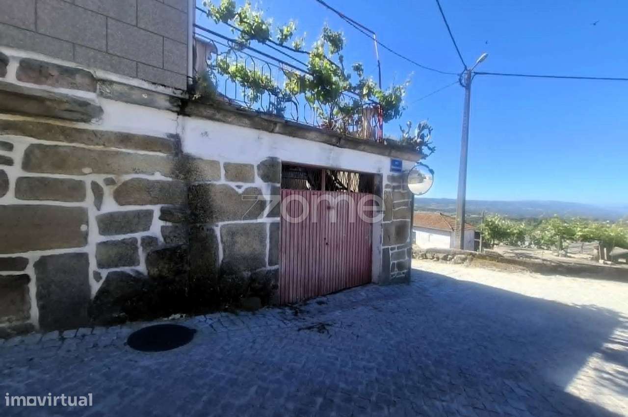 Moradia Geminada, rústica a 18km da cidade-16