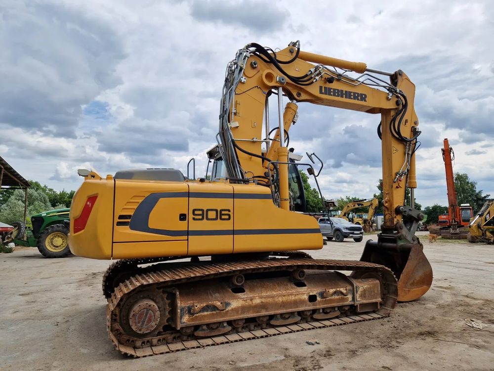 Liebherr R906 lc 2012