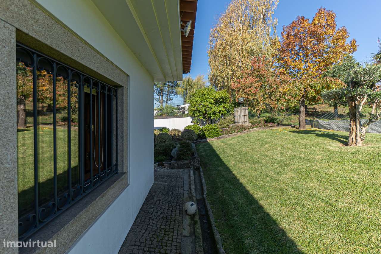 UM REFÚGIO PRIVADO A MINUTOS DO PORTO -QUINTA T4+1, ALFENA C/ 4.500 m²-12
