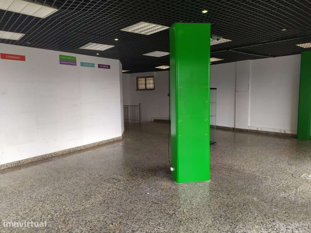 Loja 300m2 em 2 pisos na Amadora - Centro - Grande imagem: 5/24