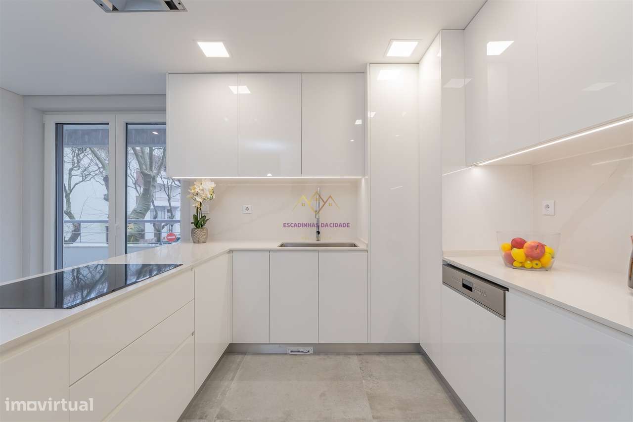 T3+1 duplex com mezaninne, em Empreendimento de Luxo, Carcavelos - Grande imagem: 3/43