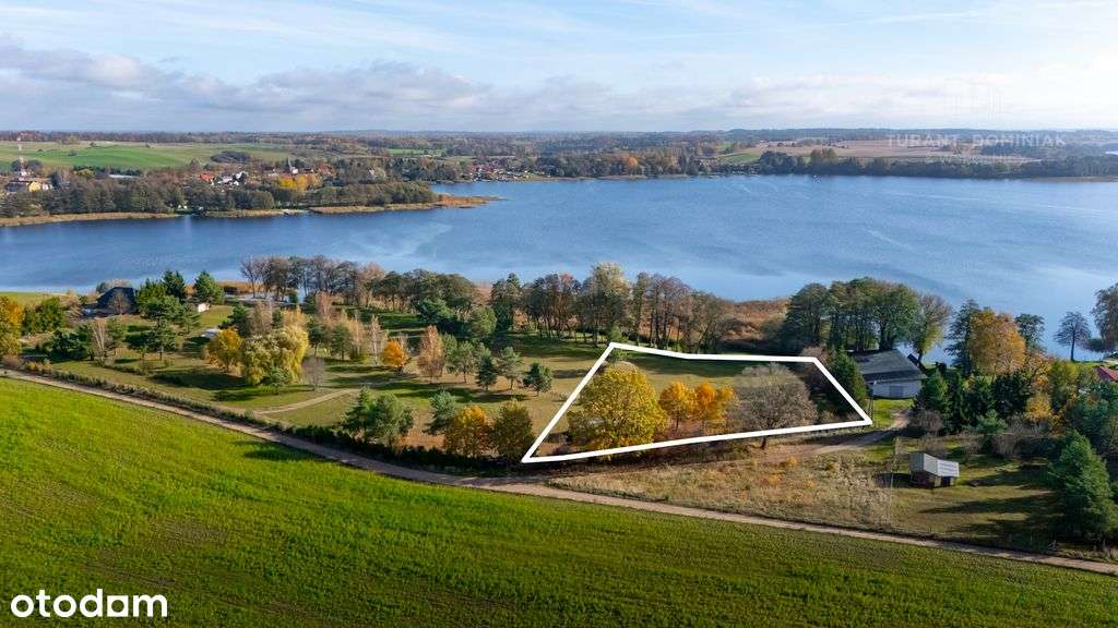 Malowniczo położona działka - jezioro Lubie-5