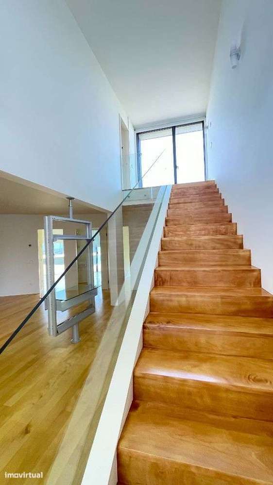 Moradia T3 com Vista Mar em Apúlia-5