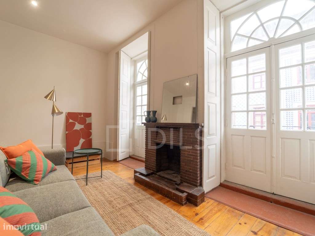 Prédio em Cedofeita - 11 Apartamentos renovados e prontos para Aloj... - Grande imagem: 4/40