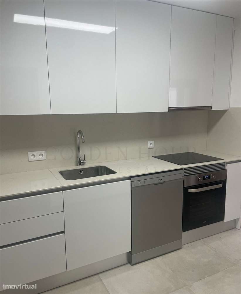 T3 Renovado com Garagem na Rua D. Pedro V, Gaia – A Estrear - Grande imagem: 5/22