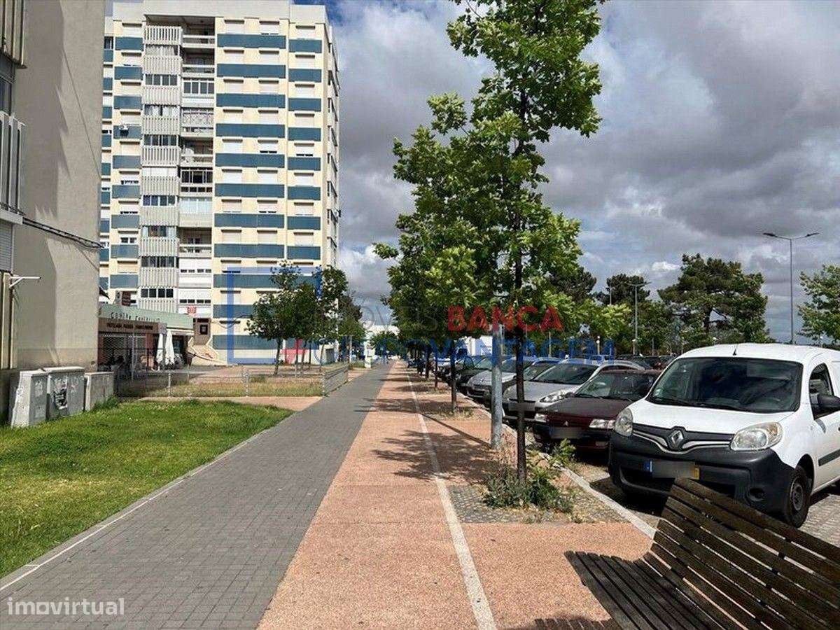 T3, Santo António da Charneca, Barreiro - Grande imagem: 3/13