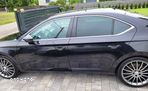 Skoda Superb 2.0 TSI Ambition DSG - 7