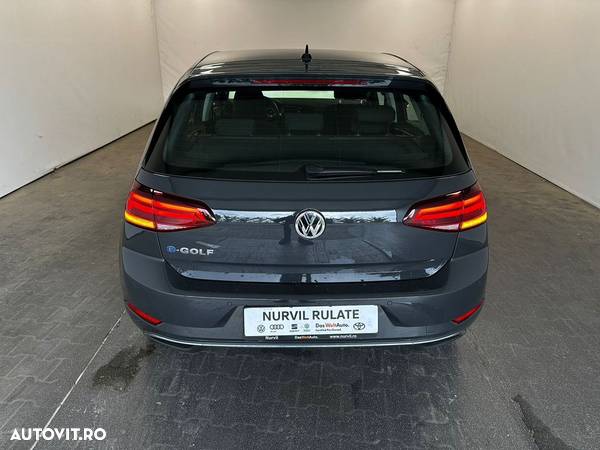 Volkswagen Golf e-Golf - 9