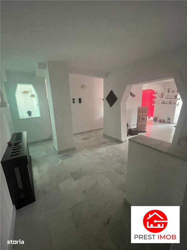 Penthouse pe 3 nivele de inchiriat in zona centrala - Imagine principală: 4/19