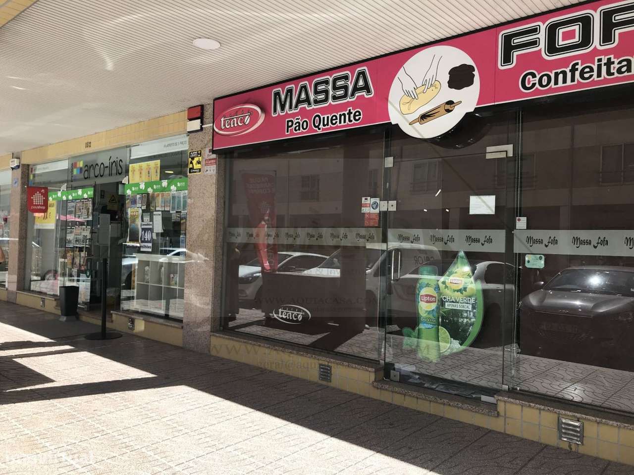 Cafe/restaurante Estabelecimento do ramo comercial-7