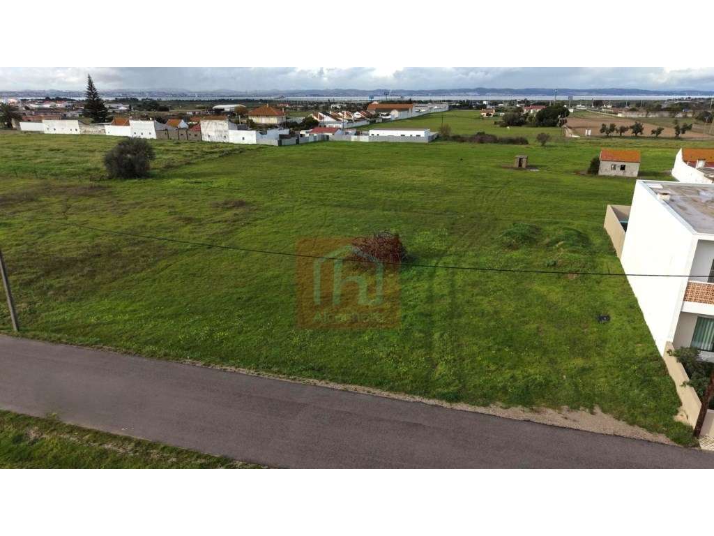 Terreno Urbano para construção com 521 m2 no Montijo - Grande imagem: 4/12