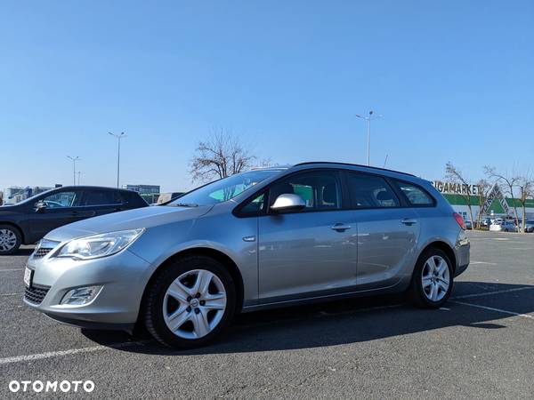 Opel Astra 1.7 CDTI DPF Sports Tourer - 1