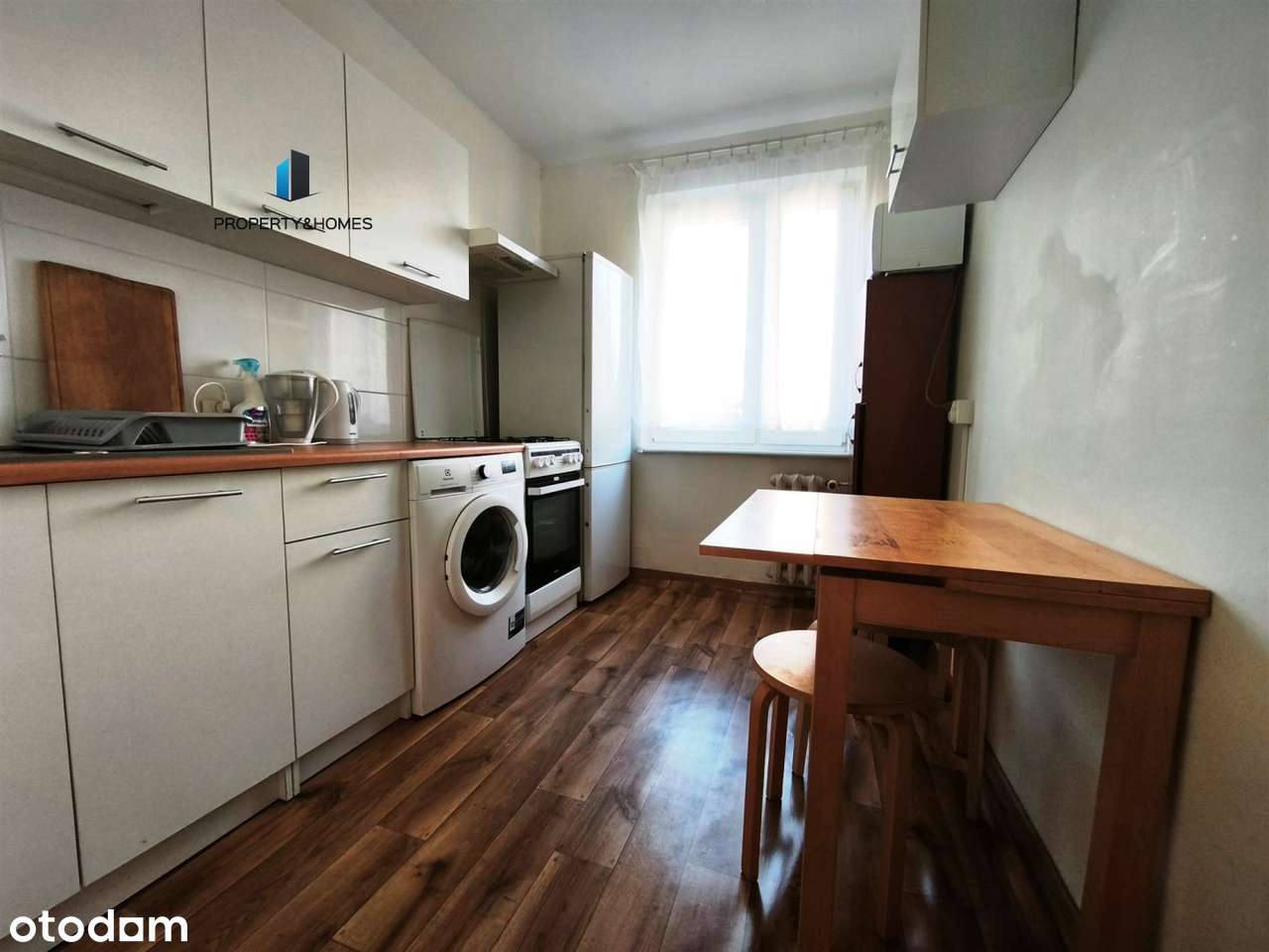 Os. Przyjaźni 3 pokoje do odświeżenia, balkon-4